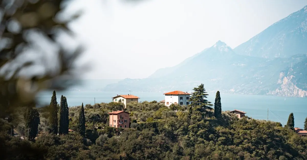 Confronto: Lago di Como vs. Lago Maggiore