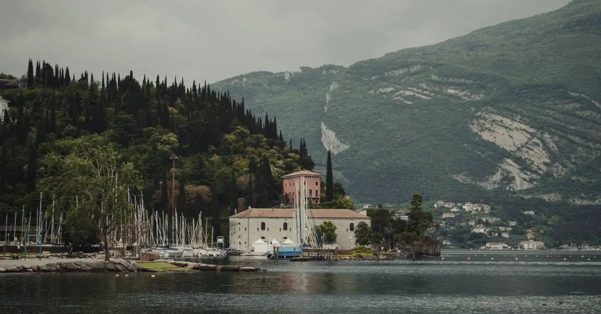 10 Evasioni Naturali in Italia per Amanti della Natura