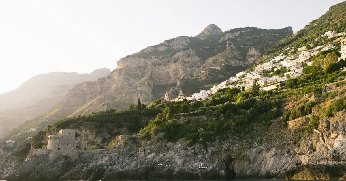 Evasioni in Italia: 5 Località Incantevoli da Scoprire