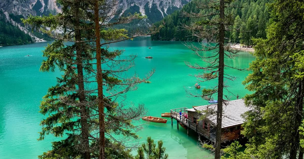 10 Evasioni Naturali in Italia per Amanti della Natura
