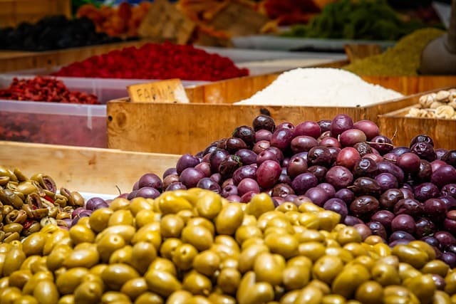 Evasioni Gastronomiche in Italia: Un Viaggio nei Sapori